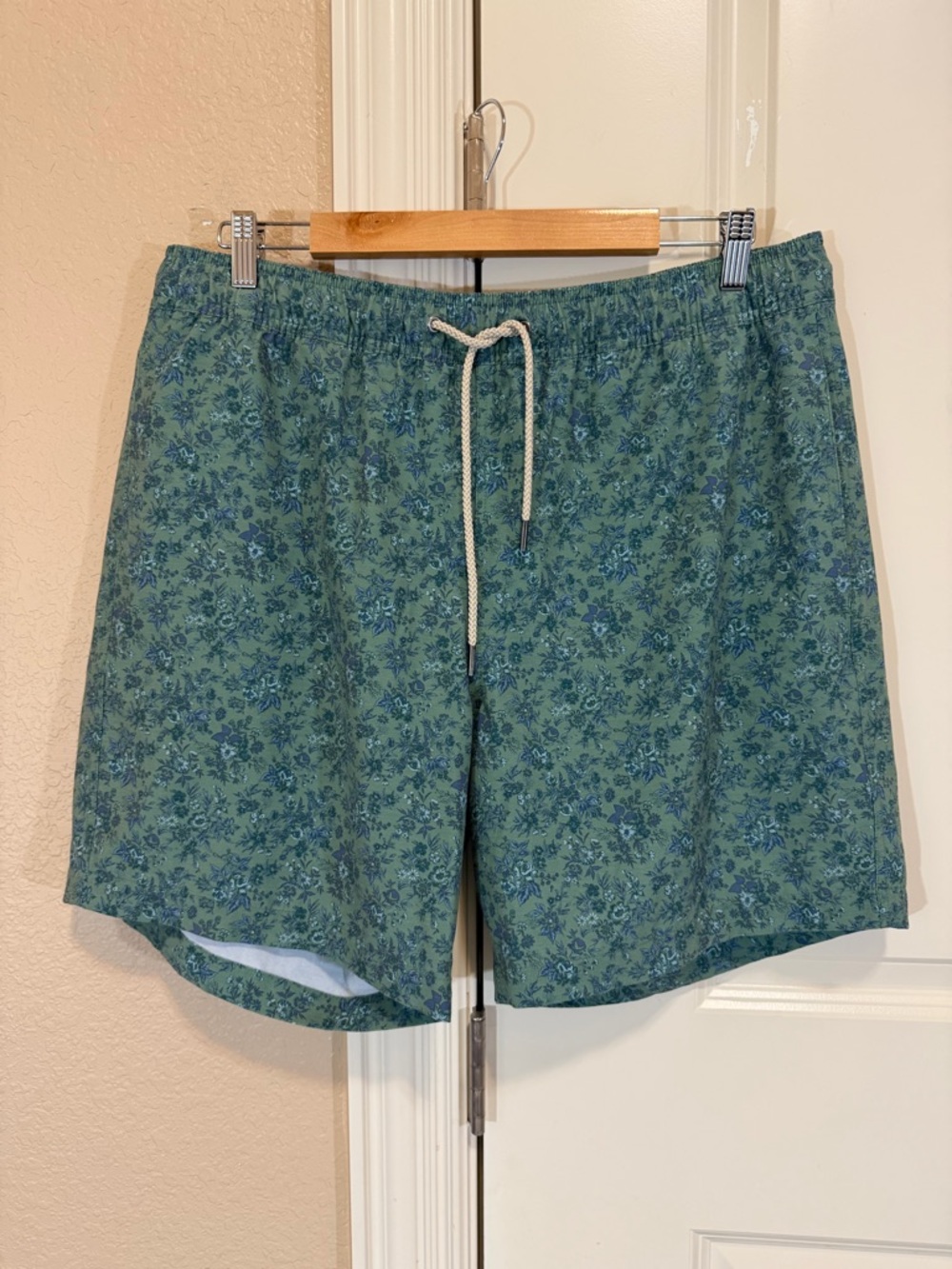 Fair Harbor Bayberry 7 Inch Green Mini Floral Swim 2XL